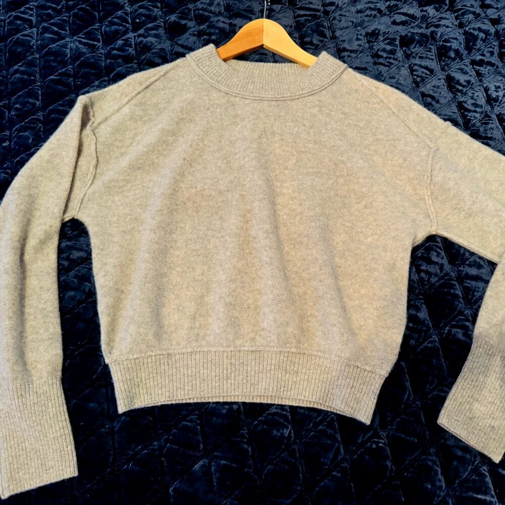 Free People 100% Cashmere Gray Sweater - Size SMALL